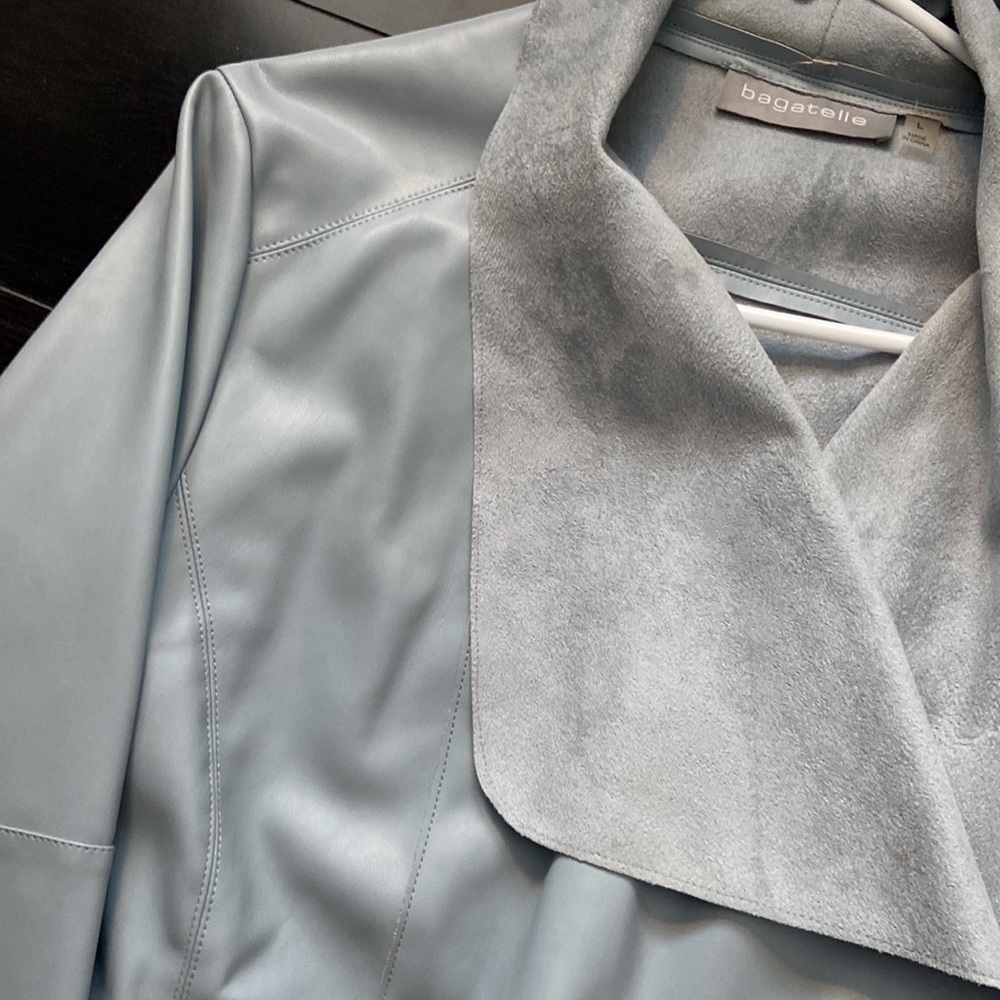 Jacket - Picture 2 of 2